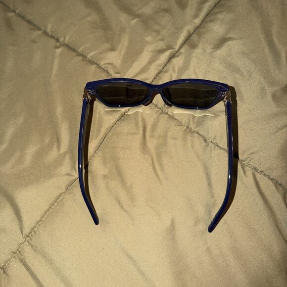 Balenciaga BB Logo Cat Eye Sunglasses Blue Black Italy Designer Luxury main image 4